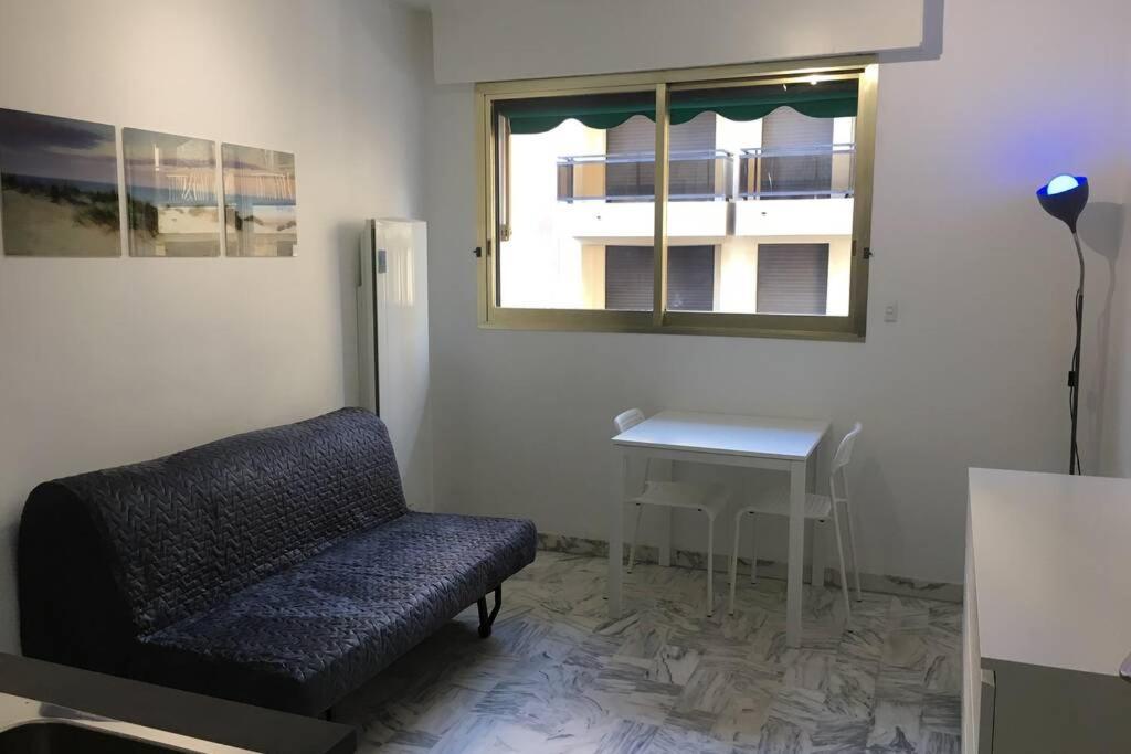 Studio Meuble Proche Plages Et Vieille Ville Αντίμπ Εξωτερικό φωτογραφία